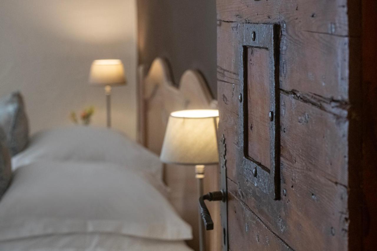 Hotel Les Messugues แซงต์-ปอล-เดอ-วองส์ ภายนอก รูปภาพ