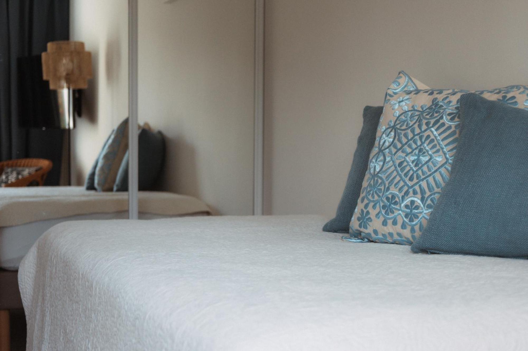 Hotel Les Messugues แซงต์-ปอล-เดอ-วองส์ ภายนอก รูปภาพ